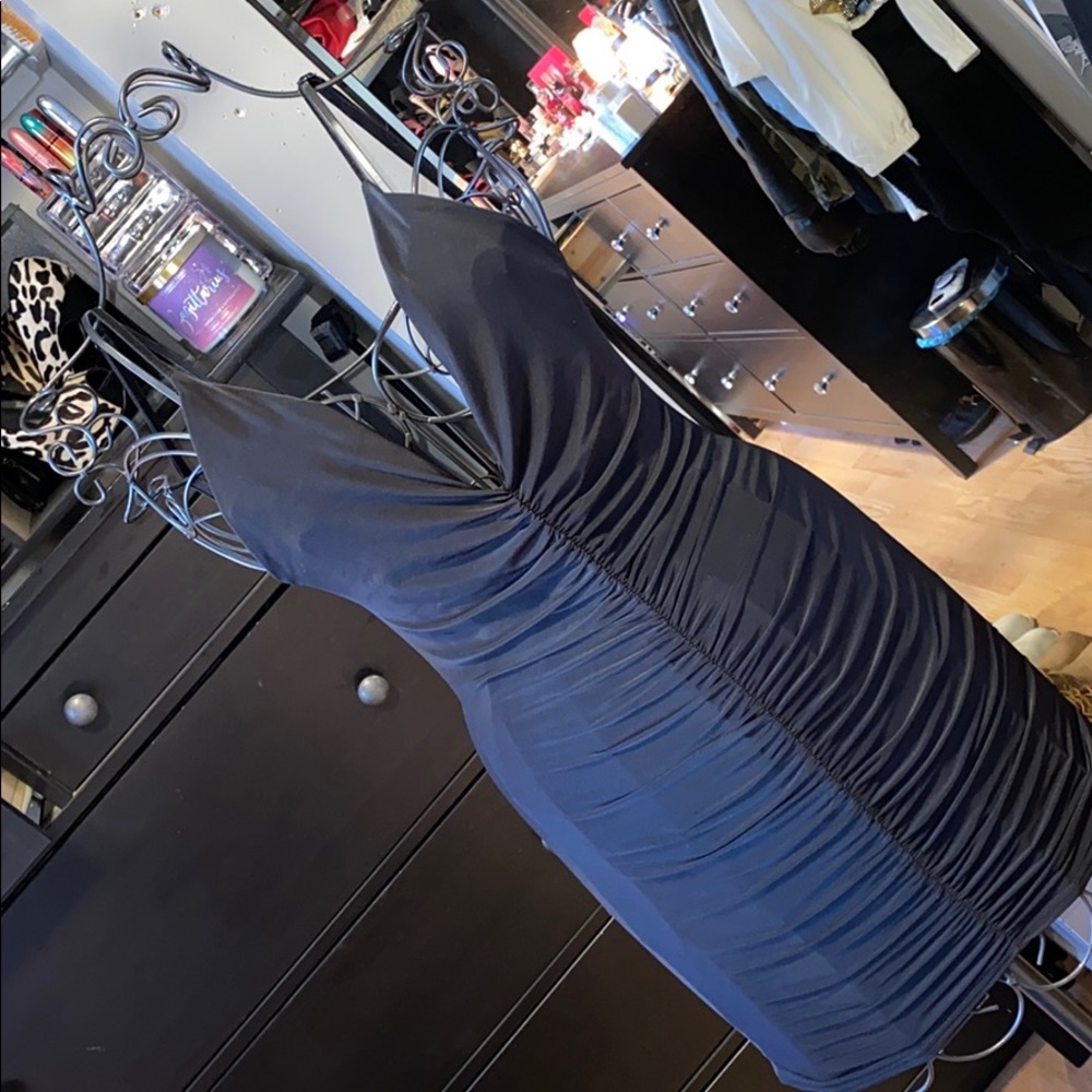 Prettylittlething Black Mini